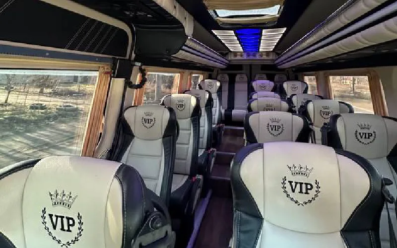 Bus photos · AlexTour