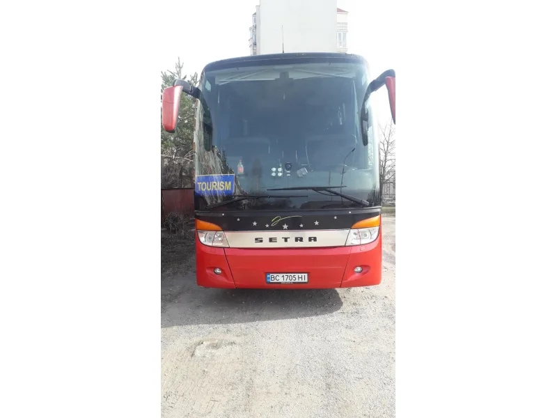Bus photos · COMFORT TUR TRAVEL